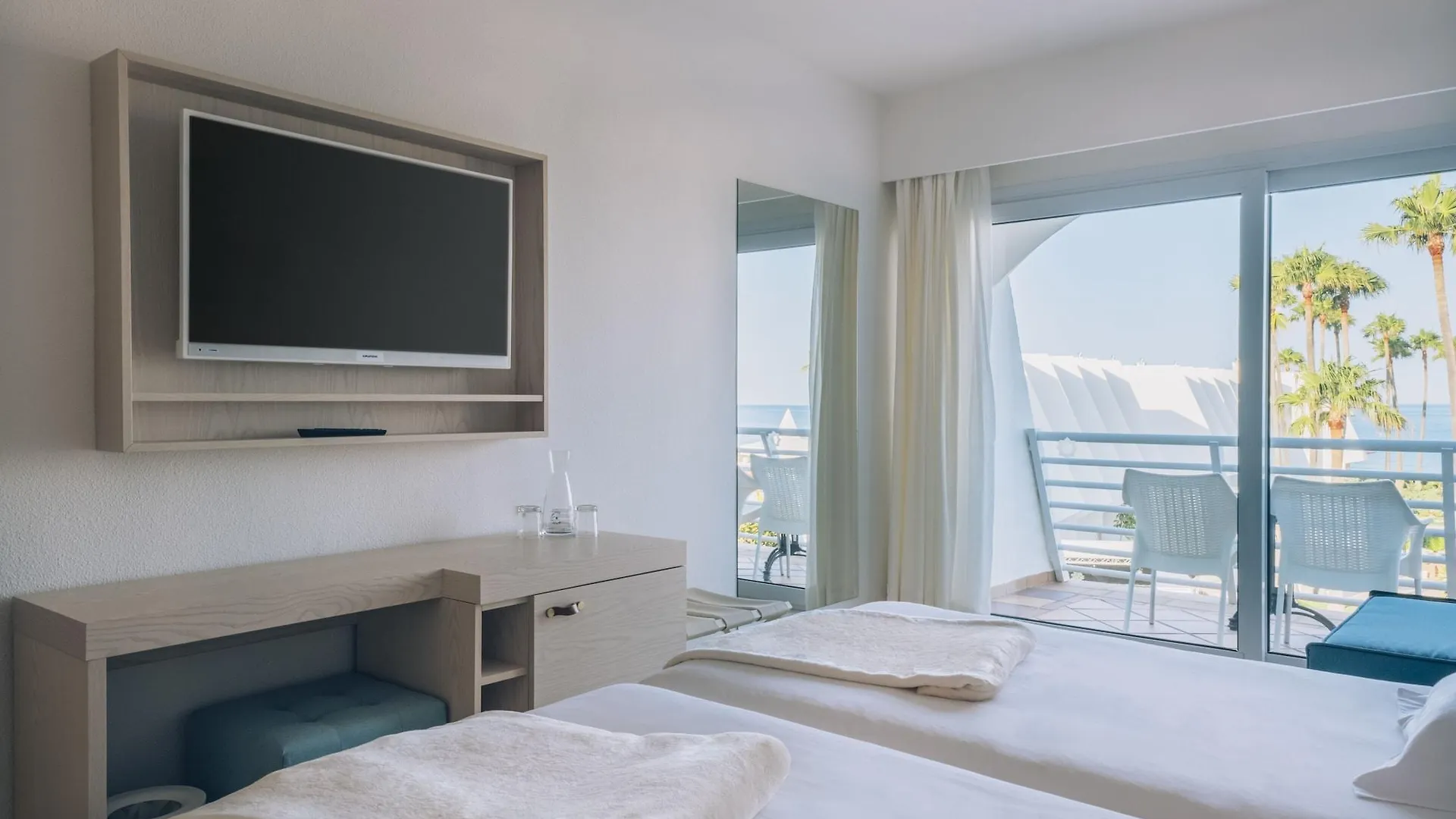 Iberostar Waves Royal Andalus Hotel Chiclana de la Frontera